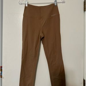 Eddie Bauer 7/8 leggings size small!!!